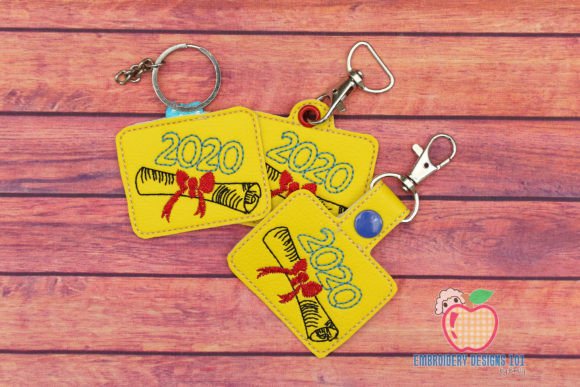 Graduation 2020 ITH Snaptab Keyfob